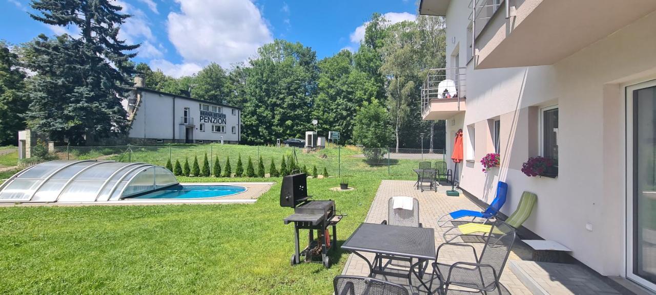 Apartmán u Toma Frýdlant nad Ostravicí Kültér fotó