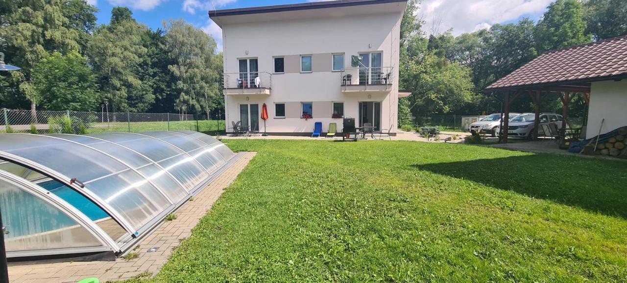 Apartmán u Toma Frýdlant nad Ostravicí Kültér fotó
